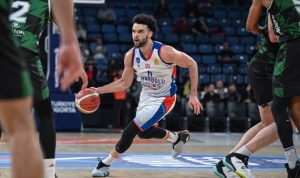 anadolu-efes-valencia-basket-ile-euroleague-macina-cikiyor-a5ZWMMFf.jpg