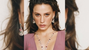 serenay-sarikaya-olayi-nedir-iPh13MKT.jpg