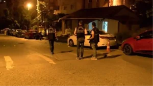 umraniyede-husumetli-oldugu-kisinin-meskeninde-kursun-yagdirildi-1-yarali-Arb9DMnY.jpg