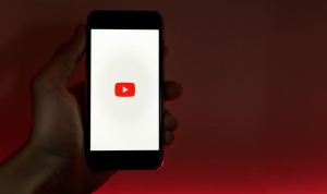youtube-16-yasinda-nasil-kuruldu-nasil-bu-kadar-buyudu-9GImgsd2.jpg
