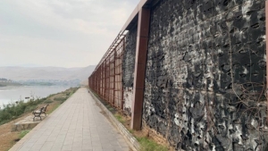 4-milyon-lira-harcanan-bahcede-oturan-yok-IIYW18fM.jpg