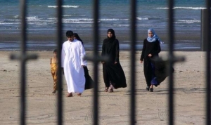 abaya-ne-demek-abaya-elbise-nedir-abayayi-kimler-giyer-aEB9vtWi.jpg