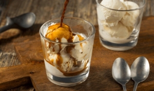 affogato-nasil-yapilir-sicak-yaz-gunlerinin-kurtaricisi-affogato-tanimi-SK3P2LV9.jpg