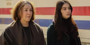 annem-sinemasi-ne-vakit-cekildi-kissasi-nedir-iste-annem-sinemasi-konusu-ve-oyunculari-aBYra2QX.jpg