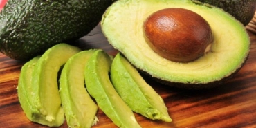 avokado-neye-guzel-geliyor-avokadonun-yararlari-nelerdir-Guu2ThSZ.jpg