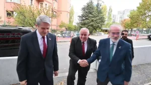 aytun-ciray-umit-ozdagi-ziyaret-etti-H82aPn3X.jpg