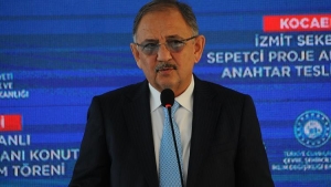bakan-ozhaseki-yeni-bir-belediyecilik-modasi-cikti-algi-belediyeciligi-diyorlar-basini-istanbul-cekiyor-nWuYqTIT.jpg