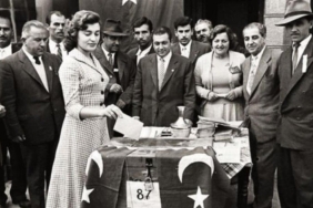 bayanlar-secme-ve-secilme-hakkini-birinci-ne-vakit-elde-etti-5-aralik-dunya-bayan-vYL4IhDz.jpg