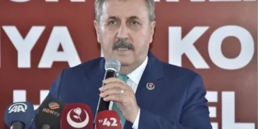 bbp-genel-baskani-mustafa-destici-yeni-anayasa-bir-an-evvel-cikartilmalidir-OXsFWKqN.jpg