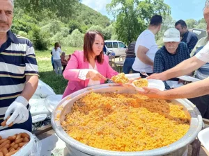 bilecikte-30-yil-sonra-sukur-duasi-qvYEuBkb.jpg