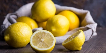 bosuna-israf-ediyormusuz-limon-kabugunun-7-inanilmaz-yarari-cyitYn5v.jpg