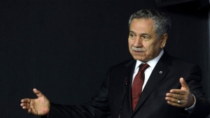 bulent-arinctan-aym-baskani-arslana-sizler-bu-milletin-kabul-edilmis-duasi-oldunuz-BZN8zytF.jpg