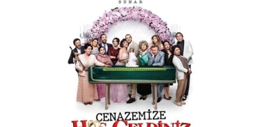 cenazemize-guzel-geldiniz-sinemasi-konusu-nedir-oyunculari-kimler-birinci-sefer-tvde-pbgdMMZO.jpg