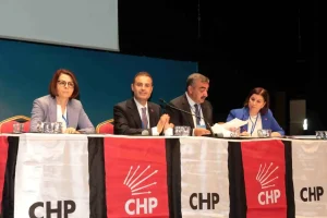 chp-balikesir-vilayet-baskanligi-kongresinde-erden-koybasi-lider-secildi-zsSJEP3x.jpg