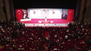 chp-istanbul-vilayet-kongresi-muslim-sari-statukonun-temsilcisi-modulu-olanlar-degisimin-aktoru-olamazlar-tUOeAItM.jpg