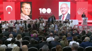 chp-izmir-il-kongresi-divan-baskani-secilen-zeynel-emre-bizim-icin-en-buyuk-tehlikelerden-pDTjIzHr.jpg