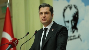 chp-sozcusu-yucel-cumhurbaskaninin-sehitlerimiz-uzerinden-ahk-m-kesmesine-tahammulumuz-yok-S8HP138q.jpg