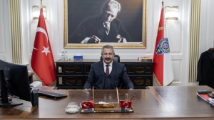 chp-yerlikayaya-engin-dinc-hakkindaki-feto-argumanlarini-sordu-o-meskende-kimlerle-birlikte-kaldi-vVVmjVvs.jpg