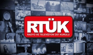chpli-deniz-yucelden-rtukun-cezalarina-reaksiyon-haber-alma-hakkini-savunacagiz-neVzgX34.jpg