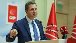 chpli-yucel-yapicioglu-bu-hadsiz-aciklamalari-erdoganin-bilgisi-olmadan-yapamaz-i4Tn3Ez4.jpg