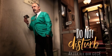 do-not-disturb-sinemasi-konusu-nedir-cem-yilmazin-do-not-disturb-sinemasi-fragmani-yayinlandi-YKNl6yOt.jpg