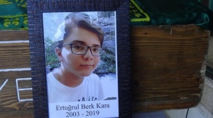 donor-bulunamayan-ertugrul-omrunu-yitirdi-E6UufQdn.jpg