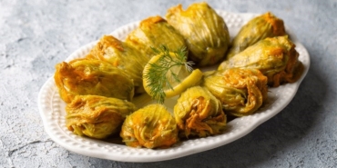 ege-mutfagindan-kabak-cicegi-dolmasi-masterchef-kabak-cicegi-dolmasi-nasil-yapilir-nw9hJhDm.jpg