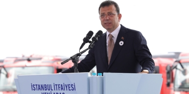 ekrem-imamoglu-itfaiye-merasiminde-konustu-isci-alimi-engelleniyor-phjHPGM3.jpg