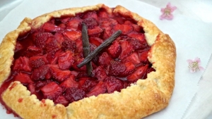 eksiksiz-citirlikta-cilekli-galette-nasil-yapilir-U5erRPXf.jpg