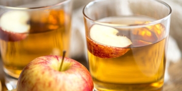 elma-suyunu-sabahlari-ac-karnina-icmenin-yarari-Bxv9rJnY.jpg