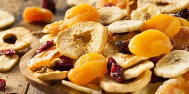 en-eski-sistemlerden-biri-tam-bir-vitamin-ve-lif-deposu-kuru-meyvelerin-yararlari-nelerdir-KLxmrUnf.jpg