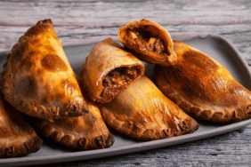 enfes-empanada-tanimi-masterchef-empanada-nasil-yapilir-Wi8HE56B.jpg
