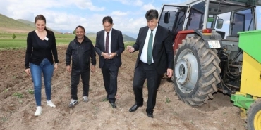 erzurumda-birinci-sefer-ekildi-yararlari-saymakla-bitmiyor-QKOEm9wP.jpg