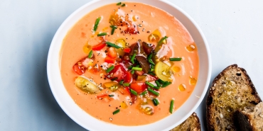 gazpacho-tanimi-ispanyollarin-sevdigi-lezzet-gazpacho-nasil-yapilir-wRNnF765.jpg