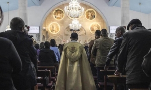 gazzedeki-hristiyanlardan-noel-duasi-baris-x68t3NIJ.jpg