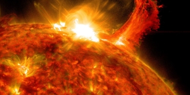 gunes-patlamasi-nedir-gunes-patlamasi-ne-vakit-olacak-gunes-patlamasi-tesirleri-iJFxLmnw.jpg