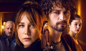 hoslugun-portresi-sinemasi-konusu-nedir-hoslugun-portresi-sinemasi-oyunculari-kimler-yux5IMDy.jpg