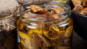 ibn-i-sinanin-tanimindan-zeytinyagli-incir-kuru-tanimi-4KDgbXNf.jpg