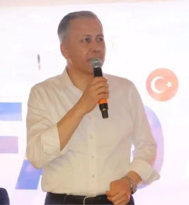 icisleri-bakani-yerlikaya-gaziantep-islahiyede-20-bin-184-konut-ihalesi-yapildi-nvPzZiTy.jpg