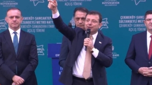 imamoglundan-kendisine-kuran-gosteren-sahsa-cevap-allah-islah-etsin-Wy7DfFj3.jpg
