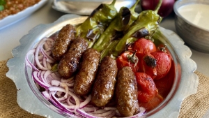 inegol-koftesi-nasil-yapilir-bursa-inegol-koftesi-tanimi-icin-materyaller-neler-IGSOcJsR.jpg