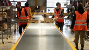 ingilterede-istedigi-artirimi-alamayan-amazon-calisanlari-greve-gitti-uszPGnP2.jpg