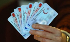 isim-ve-soyadi-degisikligi-nasil-yapilir-isim-ve-soyadi-degistirmek-icin-nereye-basvurulmasi-gerekir-gmAFr8Up.jpg