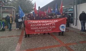 izmirde-sol-partiden-asgari-ucret-aksiyonu-minimum-fiyat-kurulunda-kuru-fasulyenin-yararlari-mi-tartisildi-WTicADDi.jpg