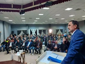 kaynasli-belediye-baskani-birol-sahin-halk-meclisi-toplantisinda-calismalari-anlatti-uU3jBF7p.jpg