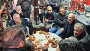 kilicdaroglu-girdik-siyasete-cikmak-istesen-de-cikamiyorsun-NaQAeVCK.jpg