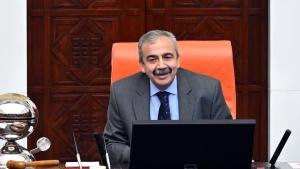 kurt-boregi-kut-boregi-oldu-sozde-kurt-boregi-de-diyebilirlerdi-allah-razi-olsun-371sSbut.jpg