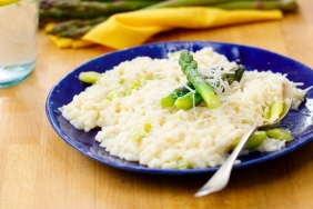 kuskonmazli-risotto-tanimi-italyan-mutfagi-meraklilarini-buraya-alalim-kuskonmazli-risotto-nasil-yapilir-anbSkOla.jpg