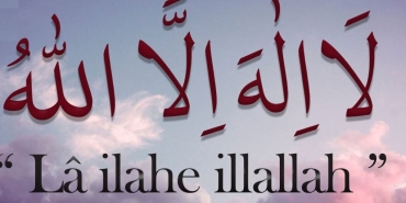la-ilahe-illallah-ne-demek-la-ilahe-illallah-faziletleri-ve-manasi-nedir-VBtU8D6X.jpg