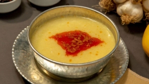 lokanta-adabi-mercimek-corbasi-nasil-yapilir-lokanta-yolu-mercimek-corbasi-tanimi-icin-materyaller-neler-V7ksUblN.jpg